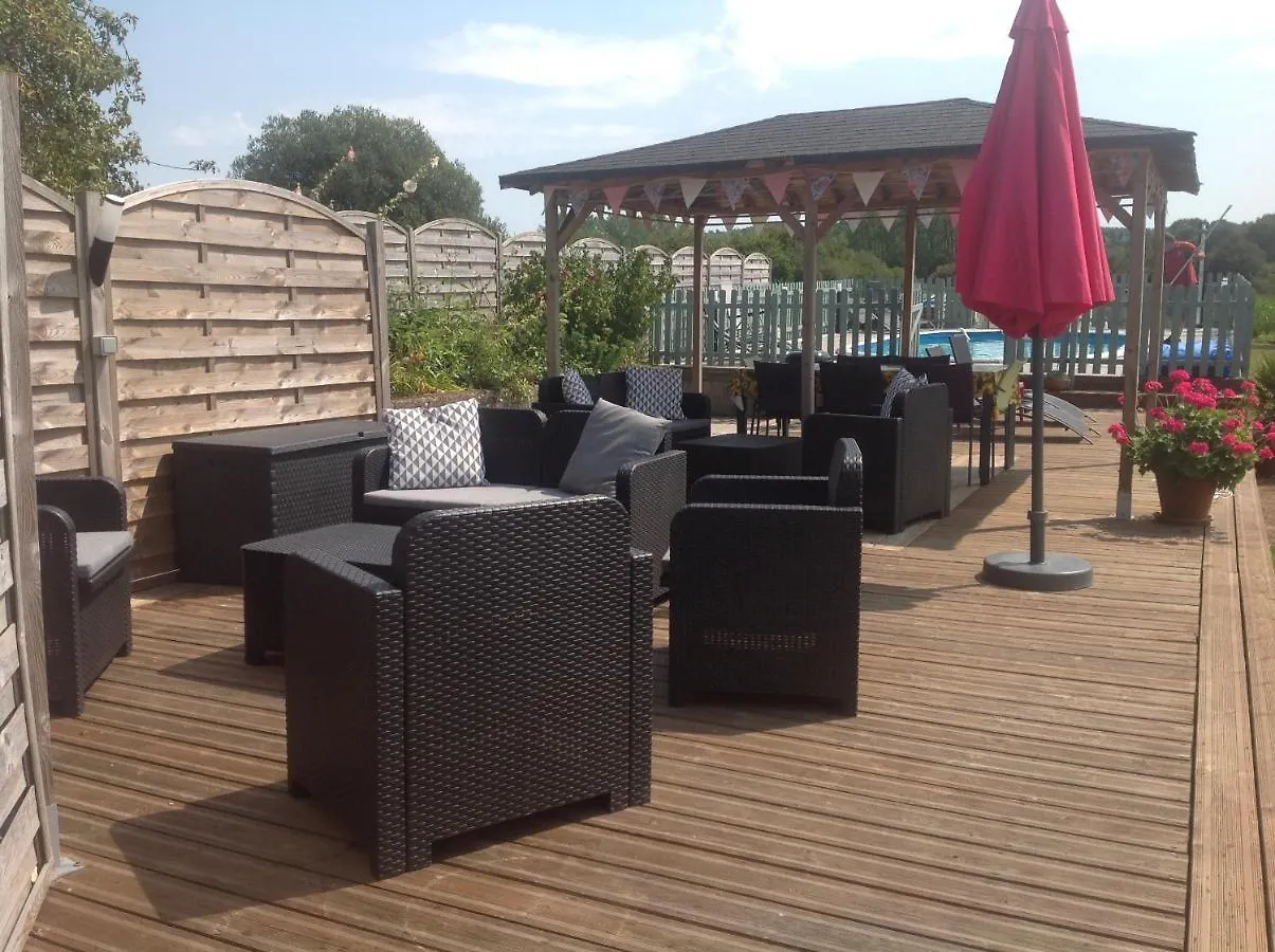 L'Ancienne Etable. Villa Saint-Martin-des-Pres Holiday home